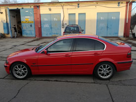 Autóüveg fóliázás BMW E46: B oszloptól hátra, hő és belátás elleni autóüveg fóliázás 06